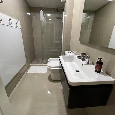 The Wish Appartement Golem (Tirana)