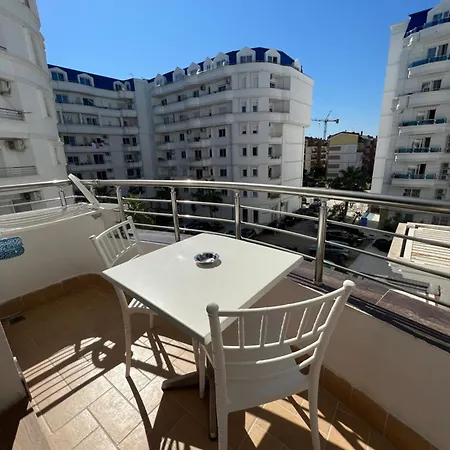 The Wish Golem (Tirana)