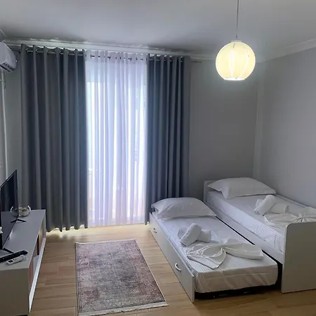 The Wish Appartement Golem (Tirana)