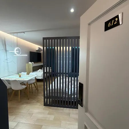 The Wish Apartamento Golem (Tirana)